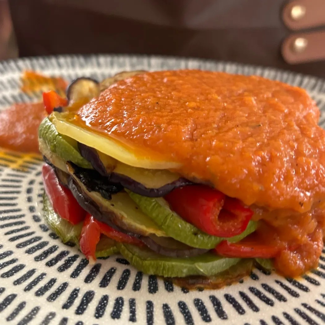 Image alt description