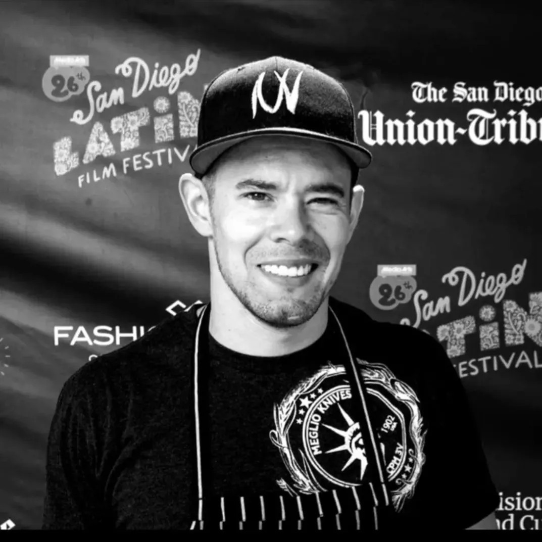 Image alt description