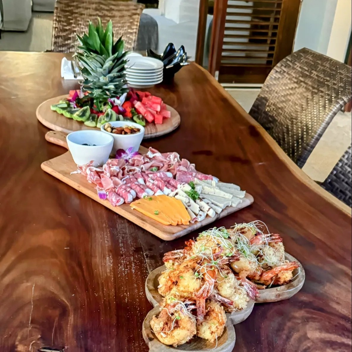 Image alt description