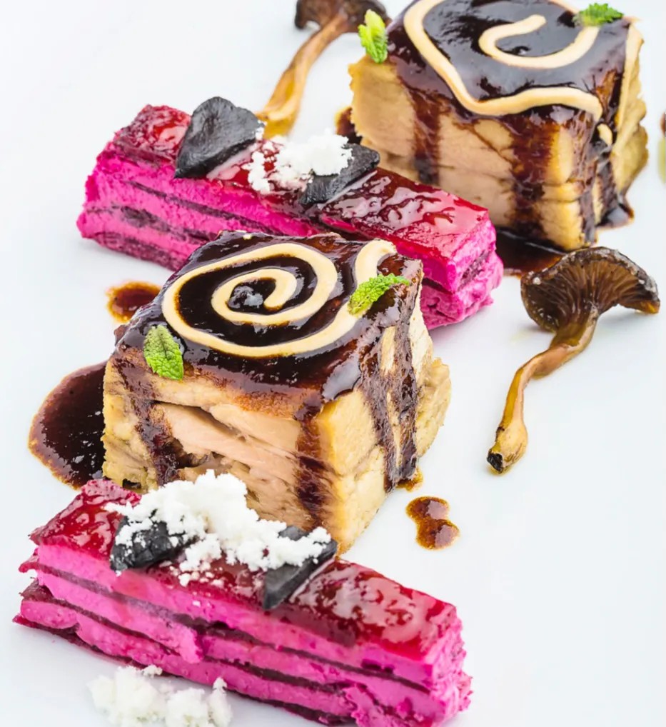 Image alt description