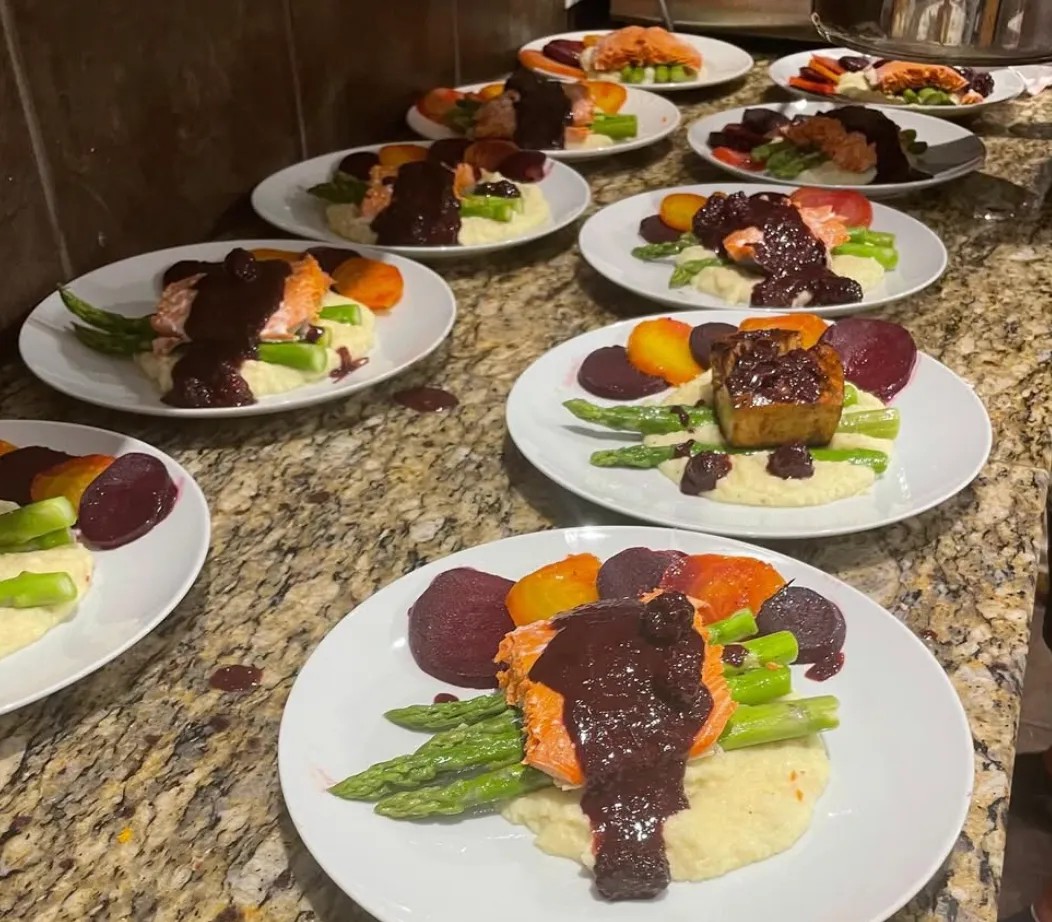 Image alt description