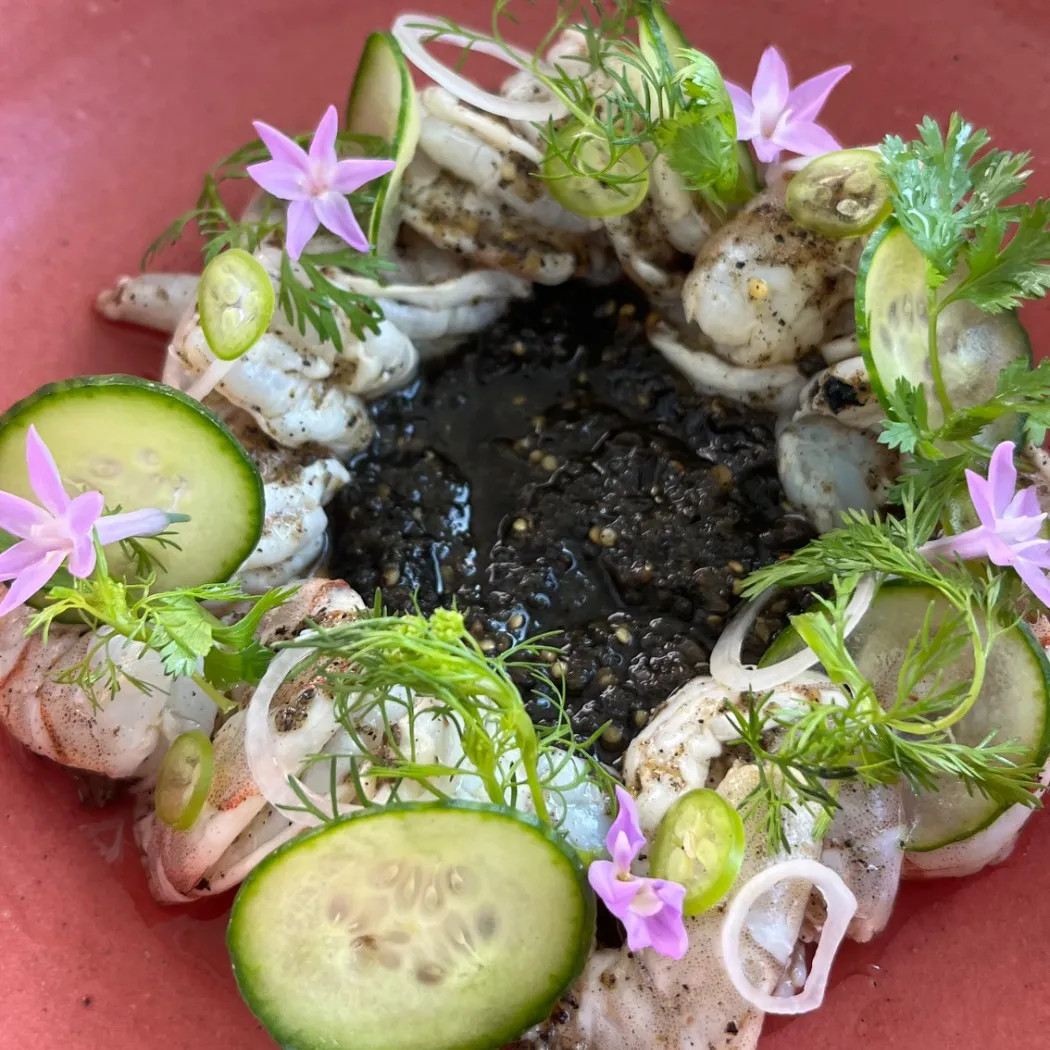 Image alt description