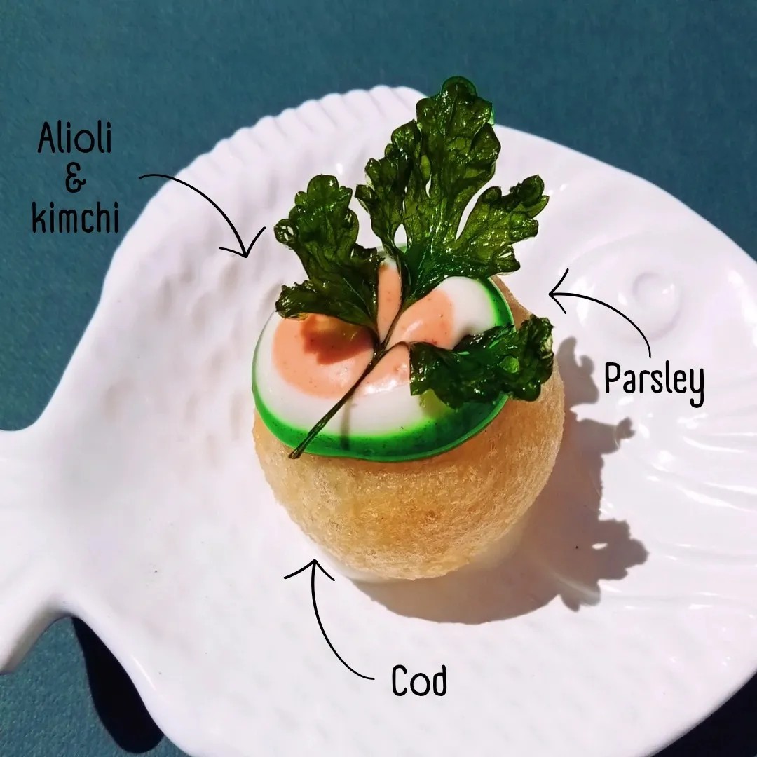 Image alt description