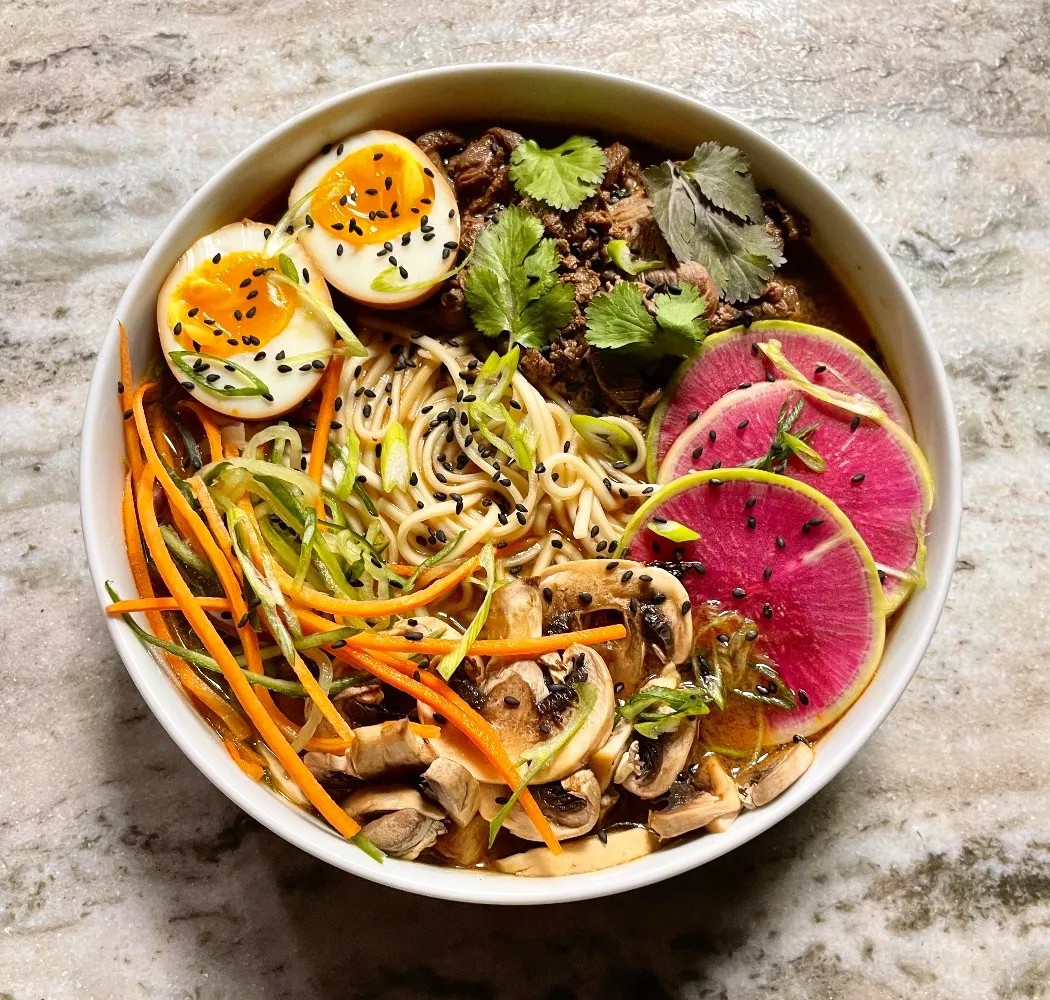 Image alt description