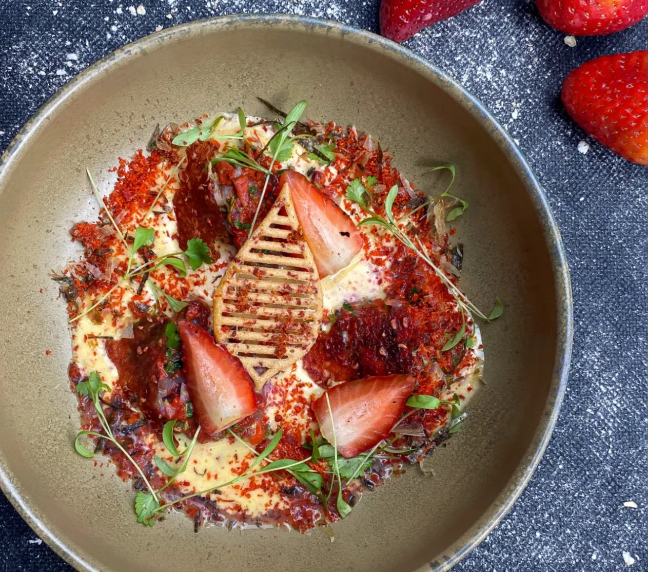 Image alt description