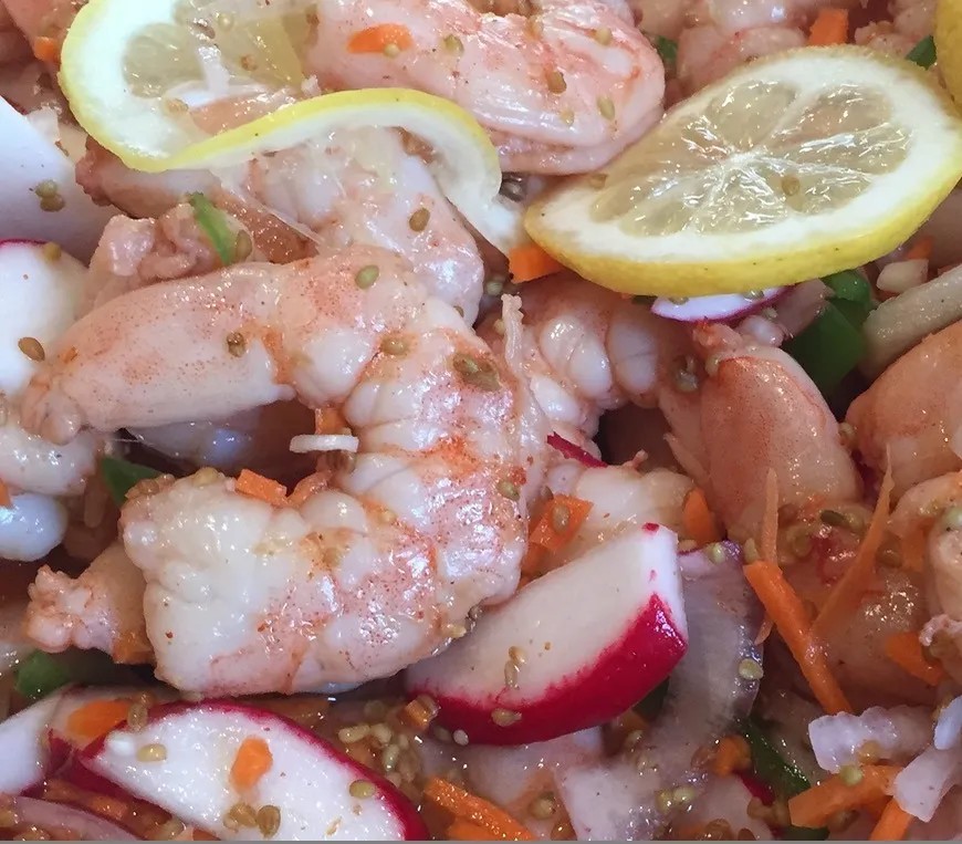 Image alt description