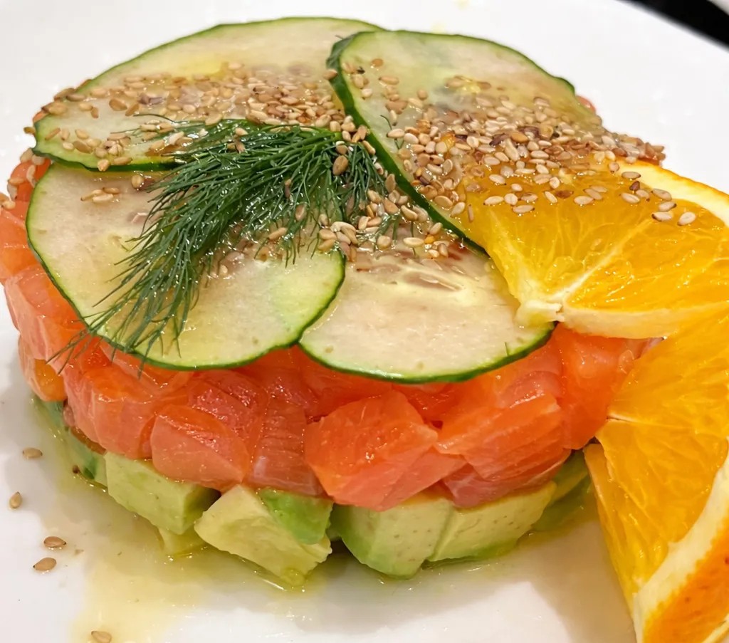 Image alt description