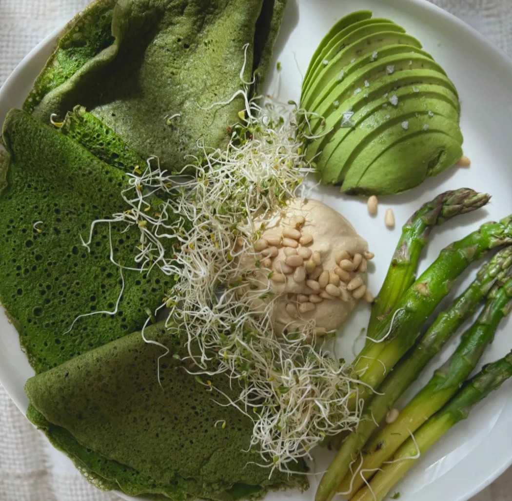 Image alt description