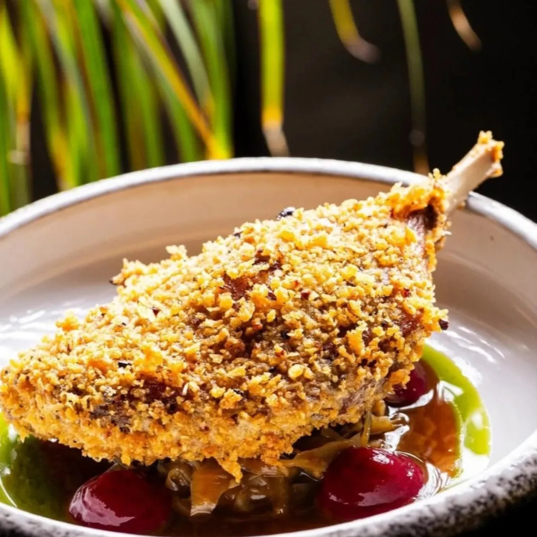 Image alt description