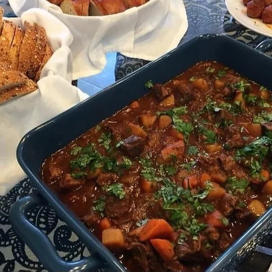 Image alt description