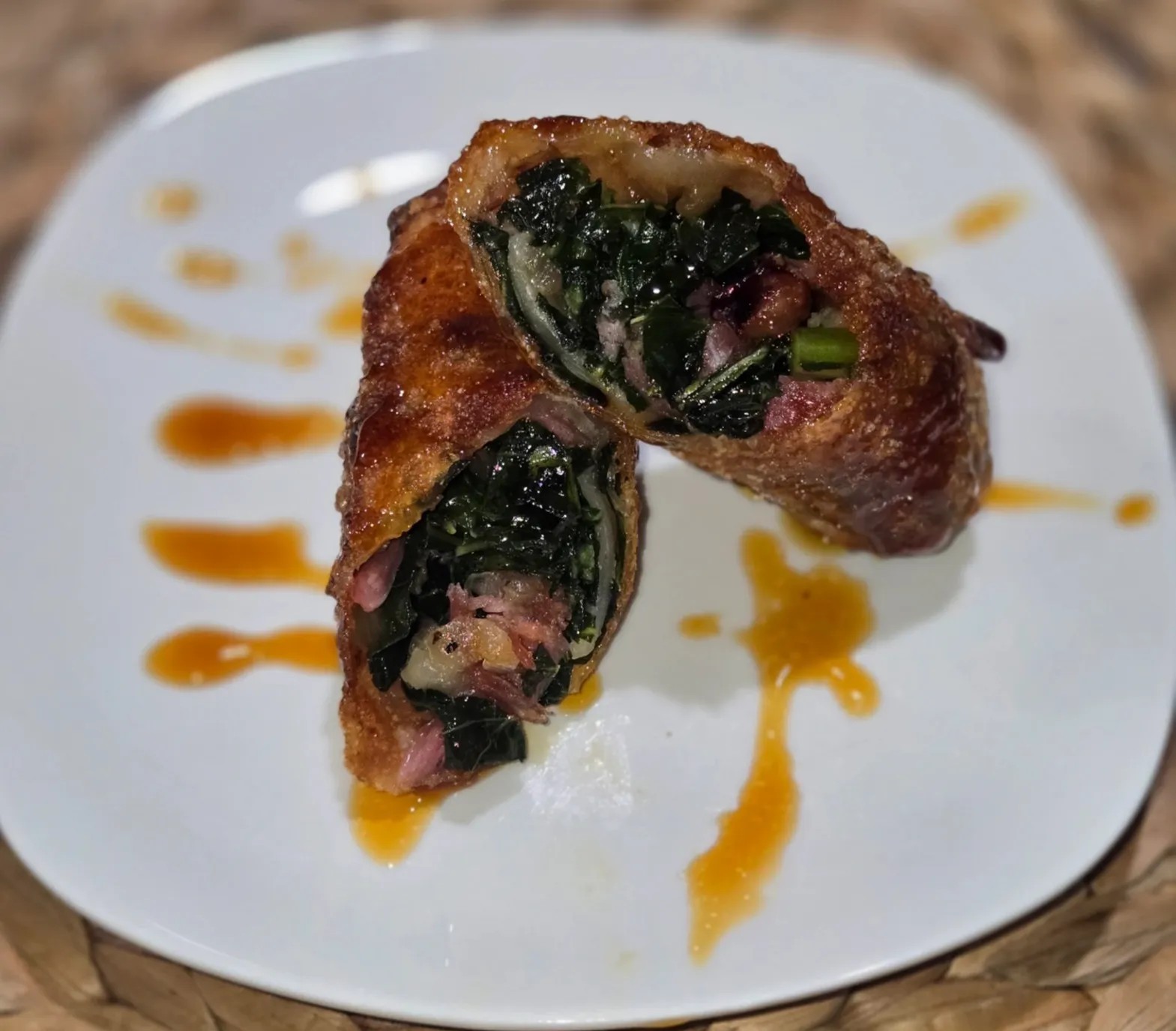 Image alt description