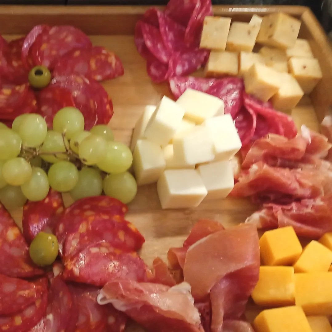 Image alt description