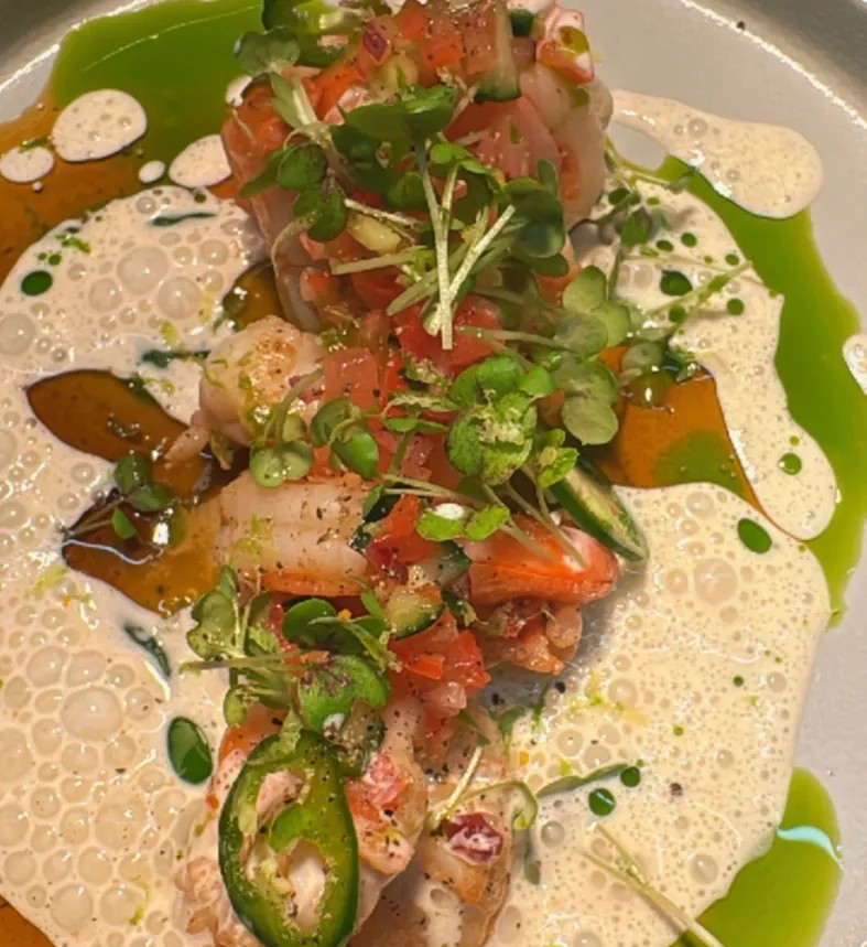 Image alt description