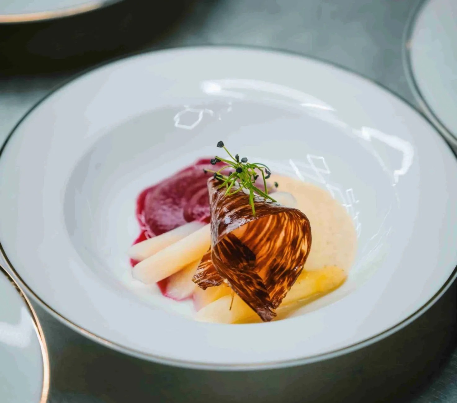 Image alt description