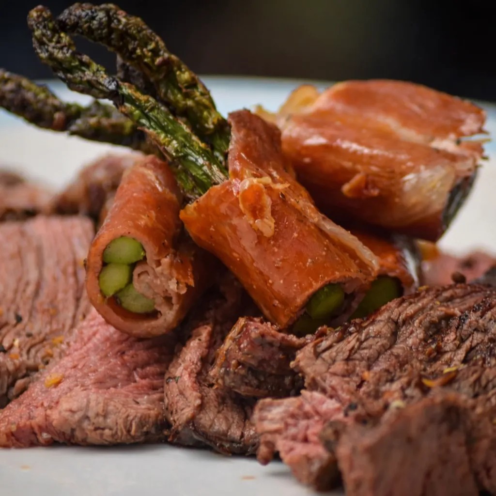 Image alt description