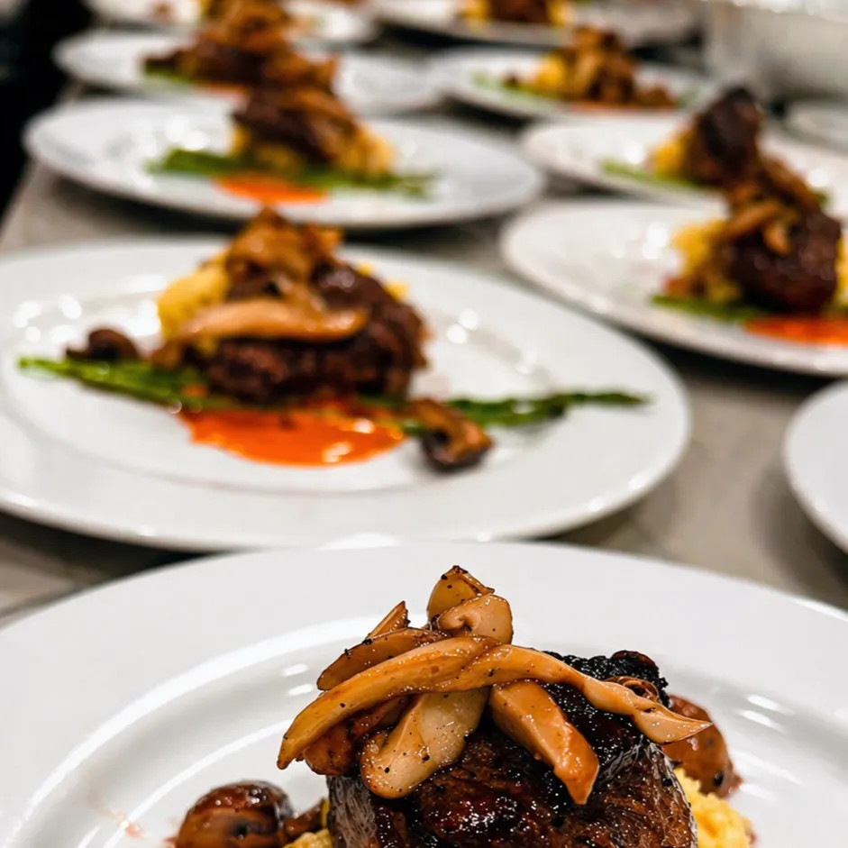 Image alt description