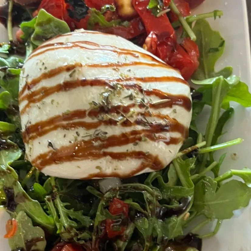 Image alt description