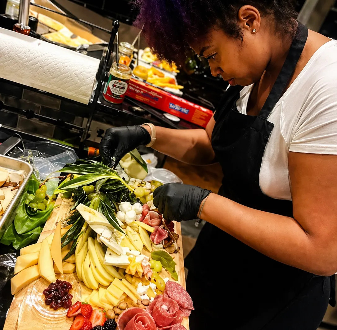 Image alt description