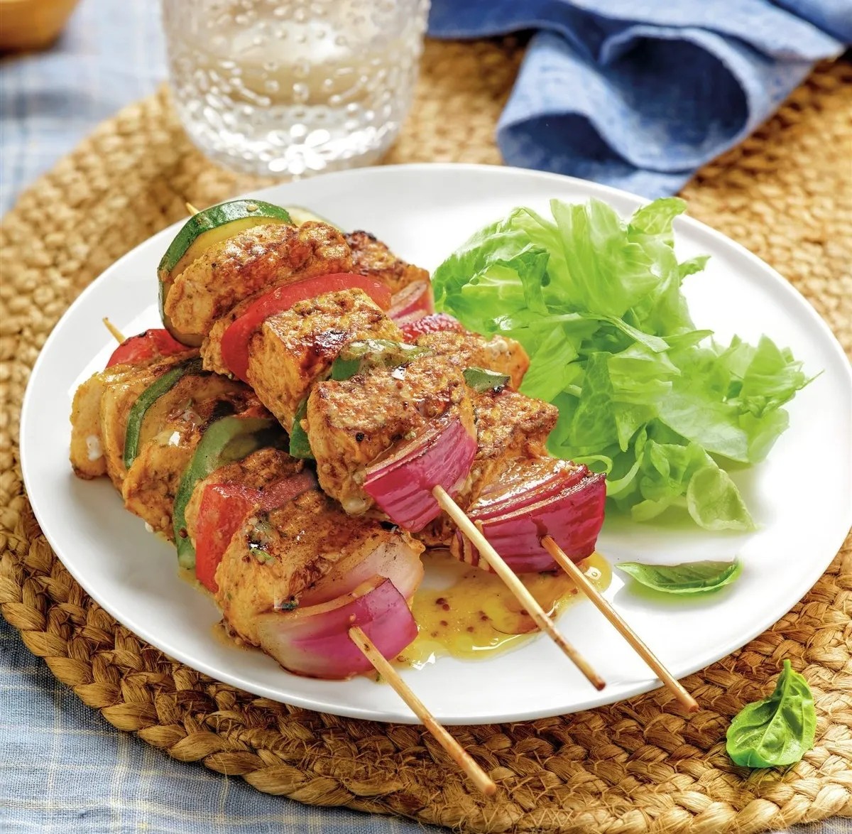 Image alt description