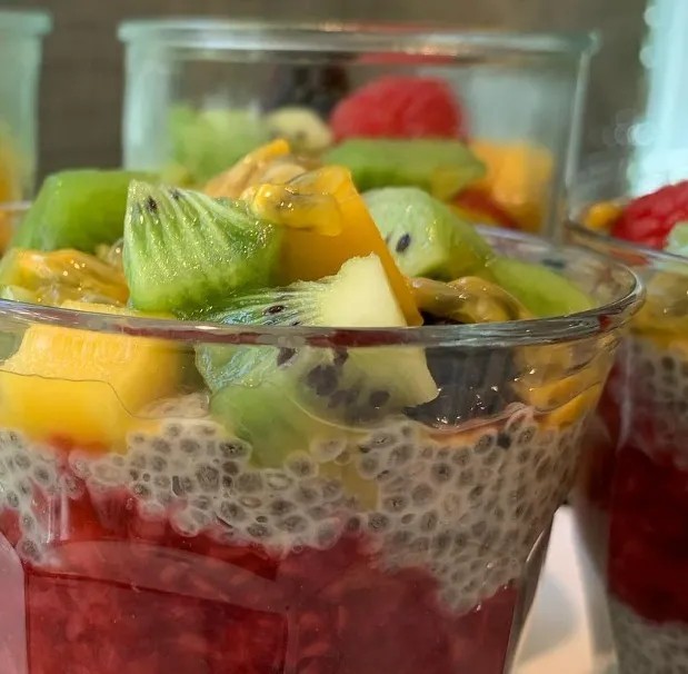 Image alt description