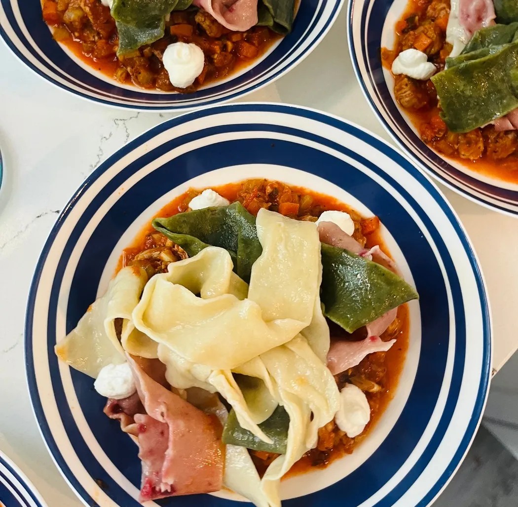 Image alt description