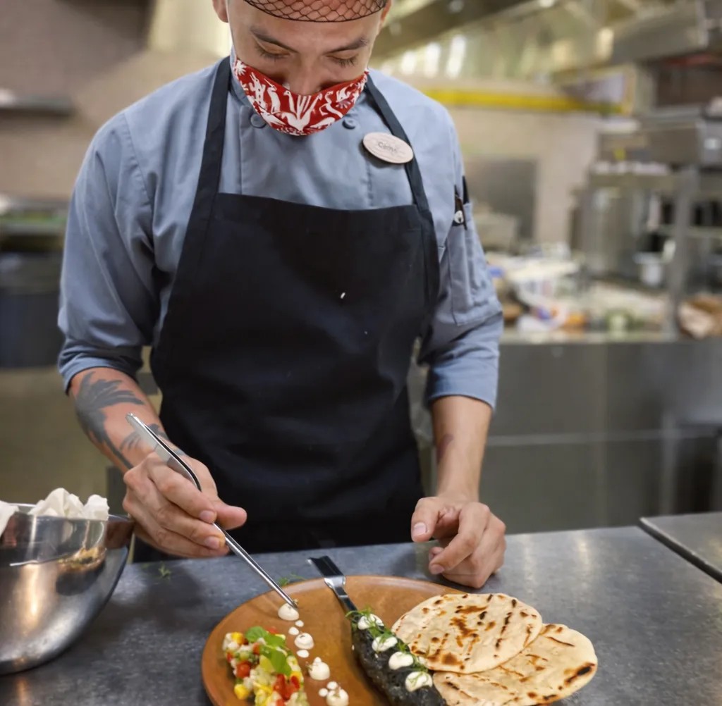 Image alt description