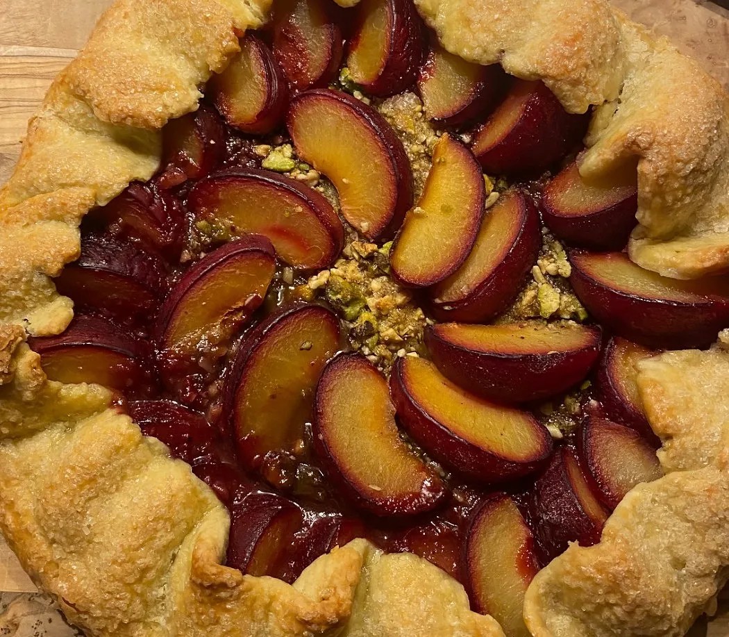 Image alt description