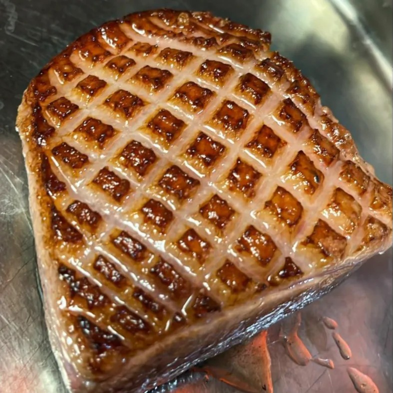 Image alt description