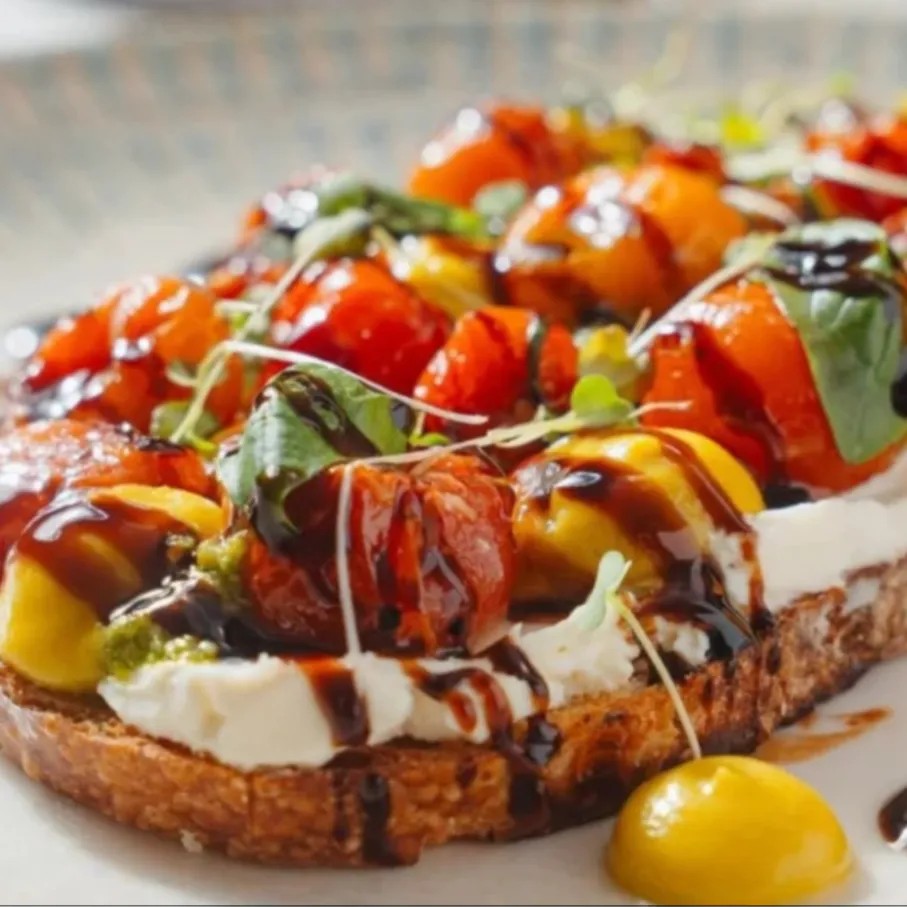 Image alt description