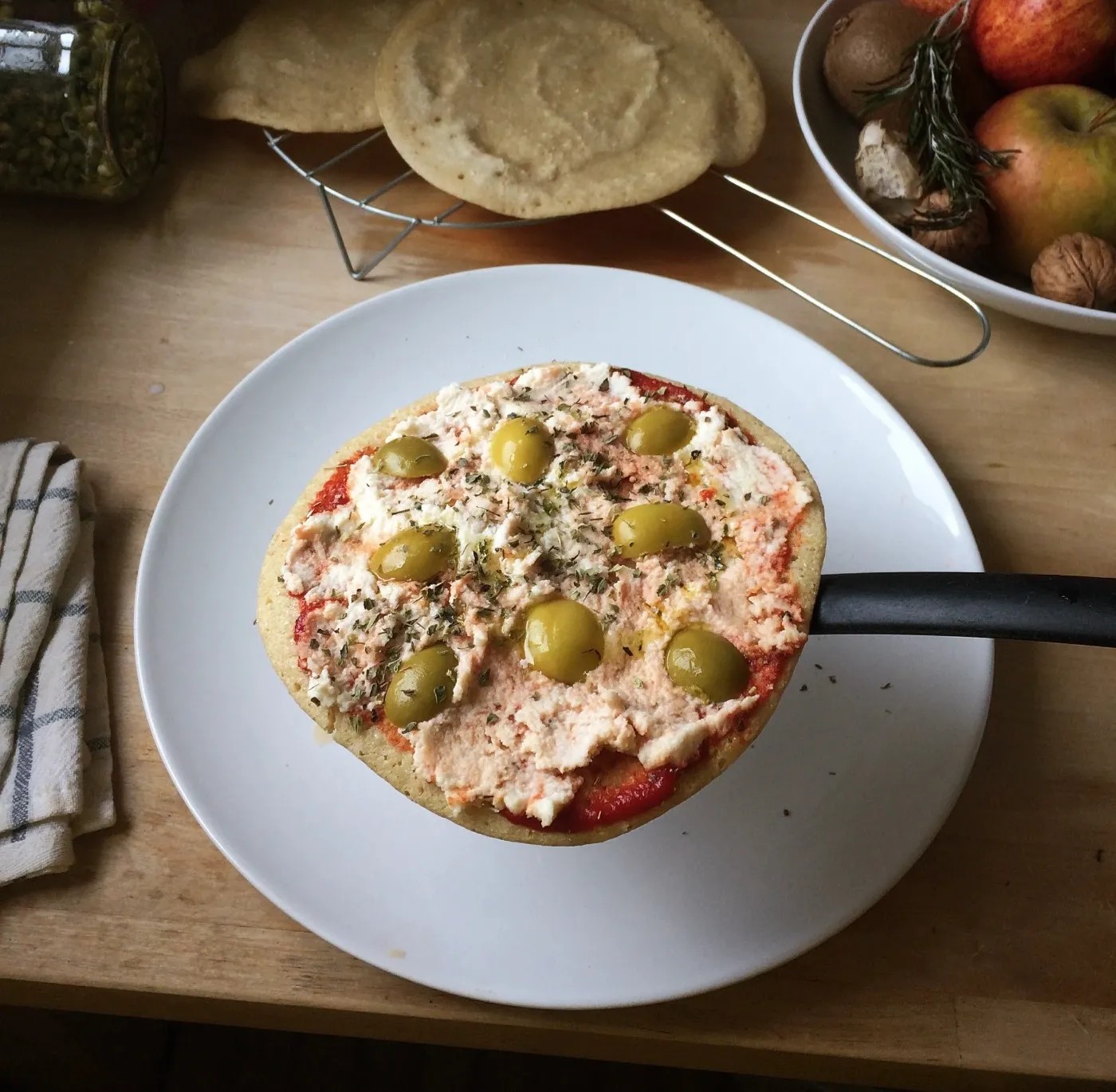 Image alt description