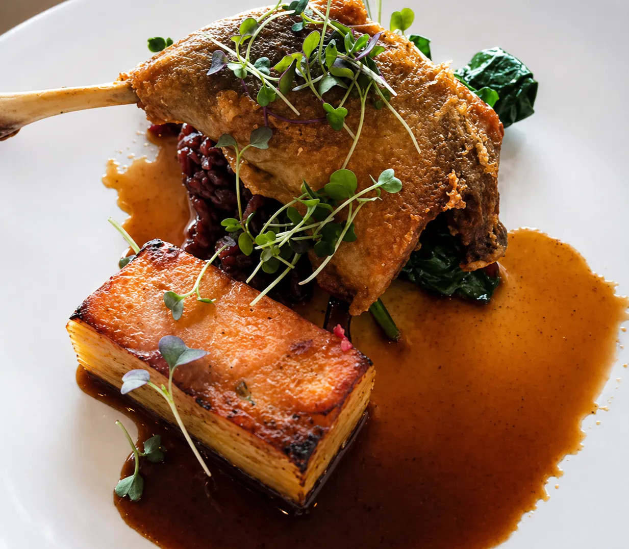 Image alt description