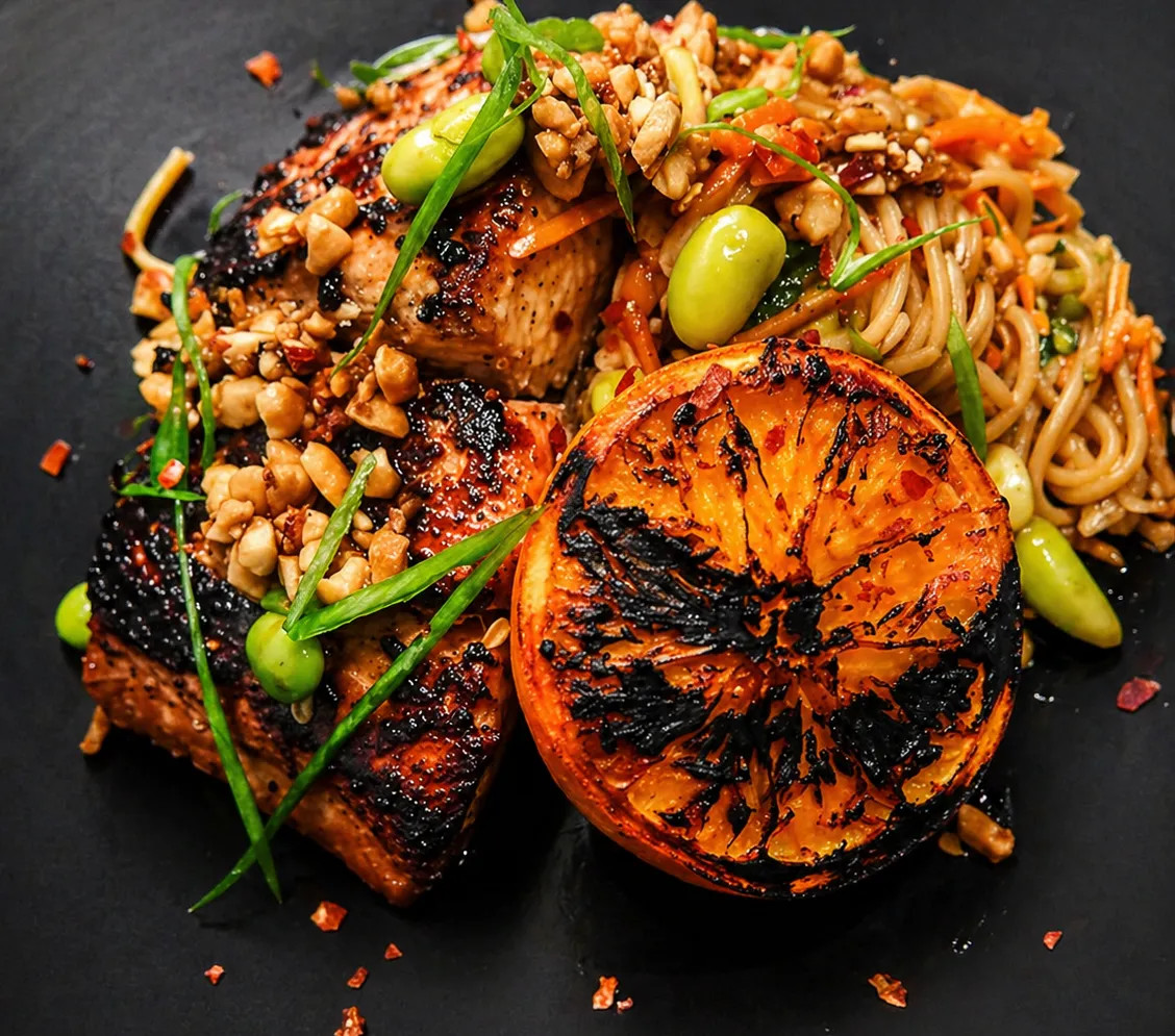 Image alt description