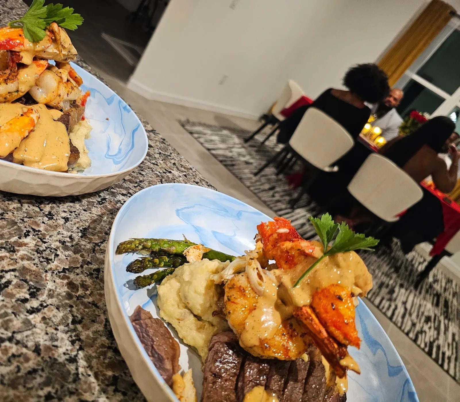 Image alt description