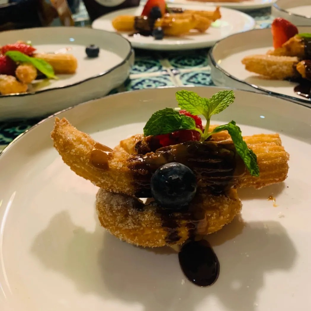 Image alt description