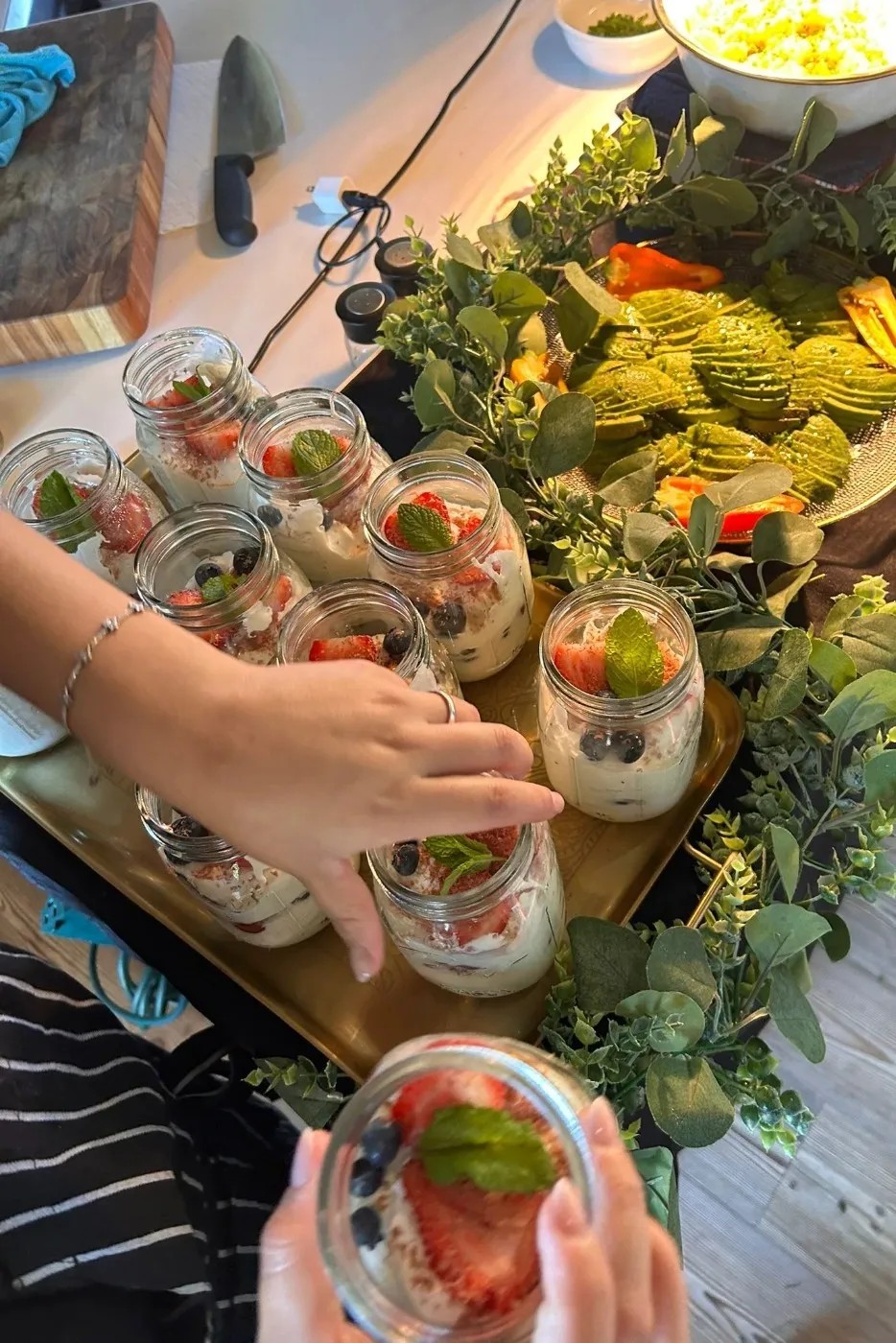 Image alt description