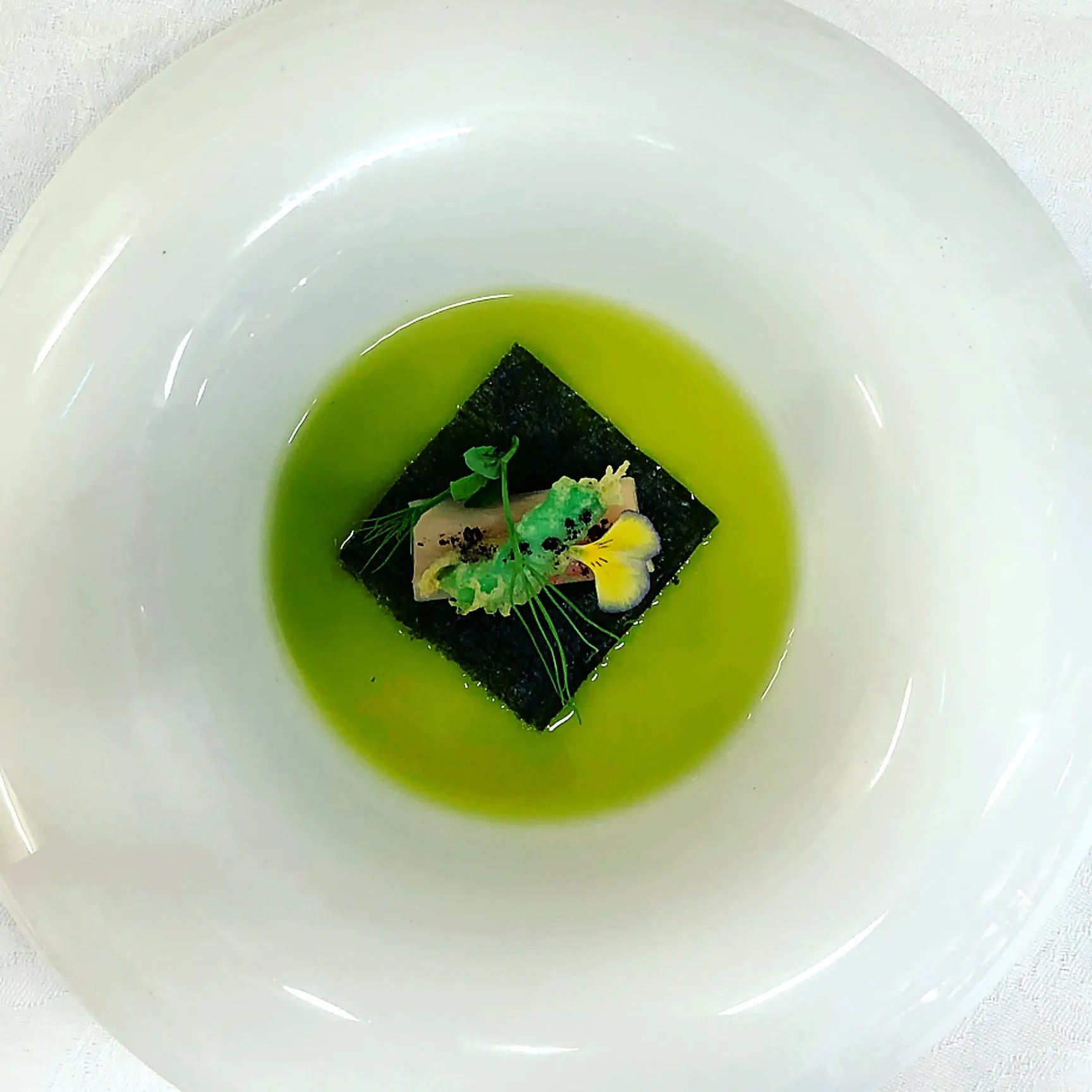 Image alt description