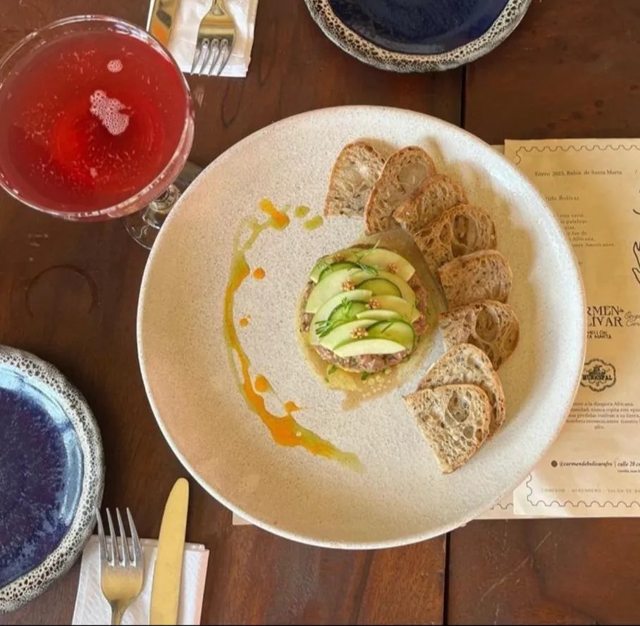 Image alt description