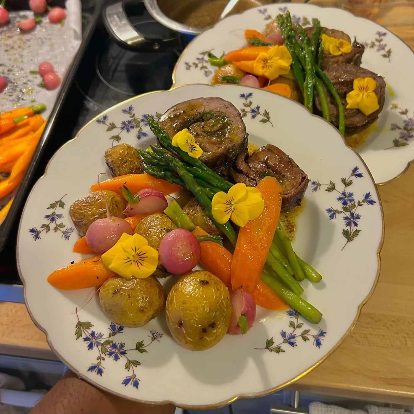 Image alt description