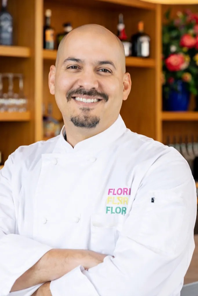 Image alt description