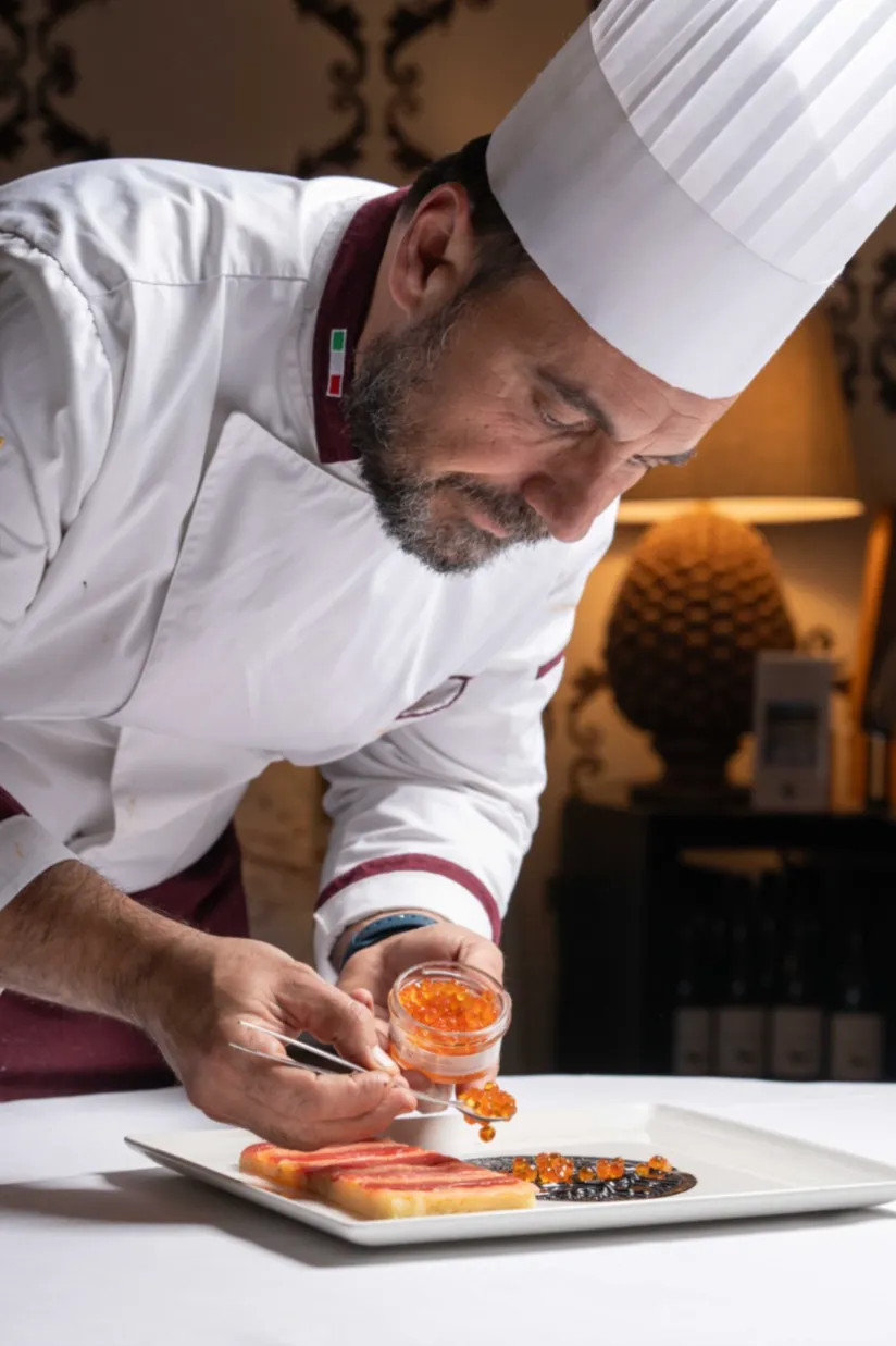 Image alt description