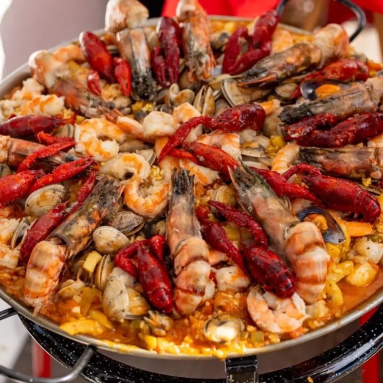 Image alt description