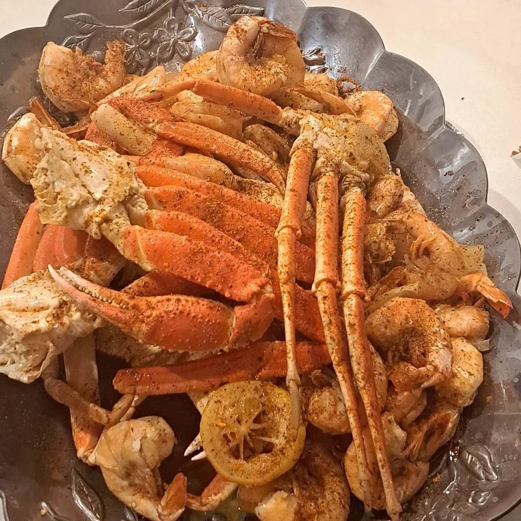 Image alt description