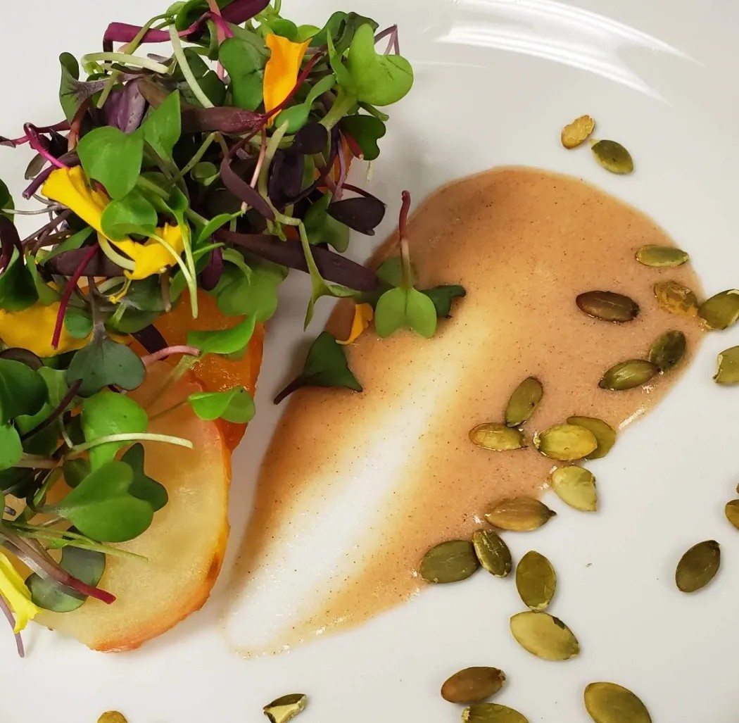 Image alt description