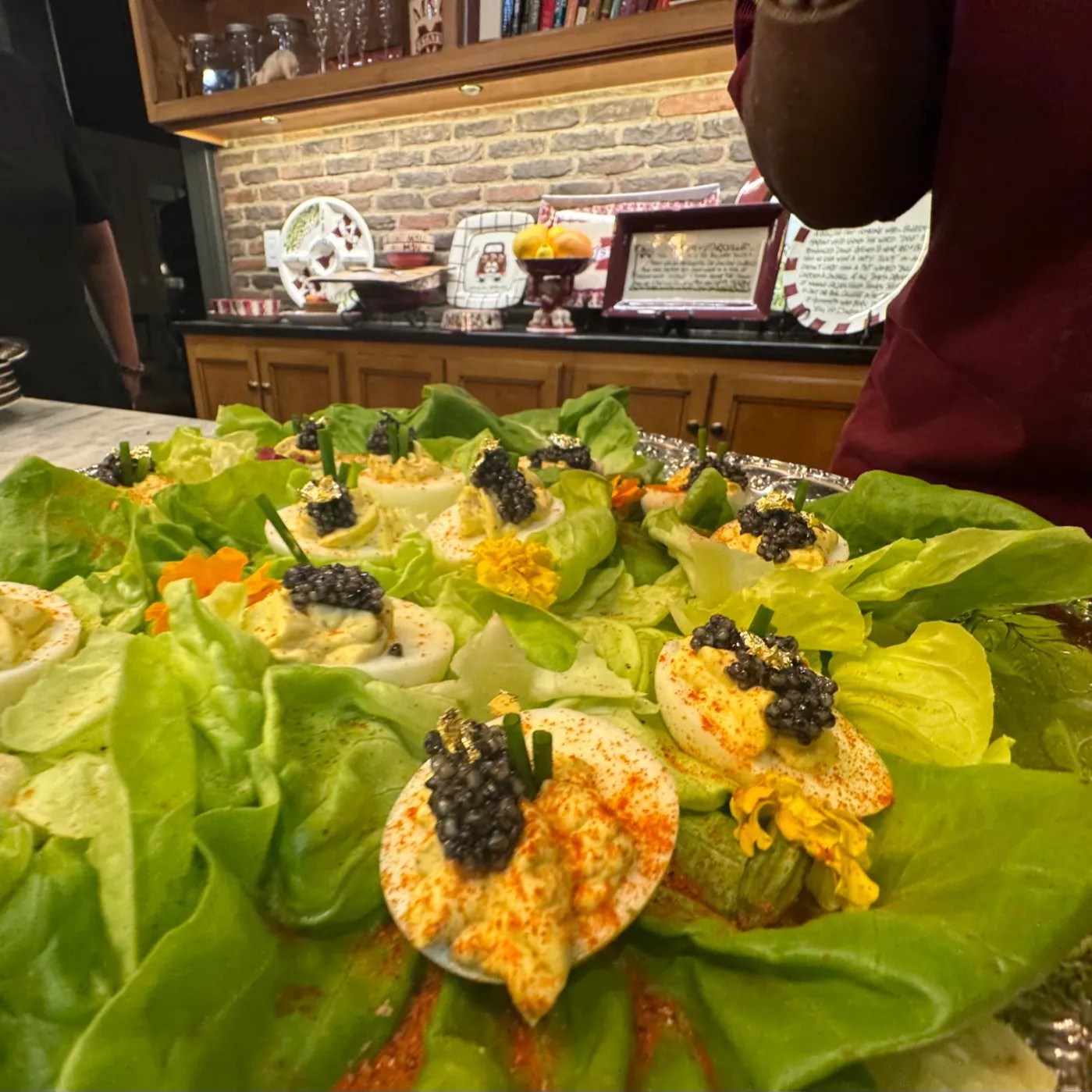 Image alt description