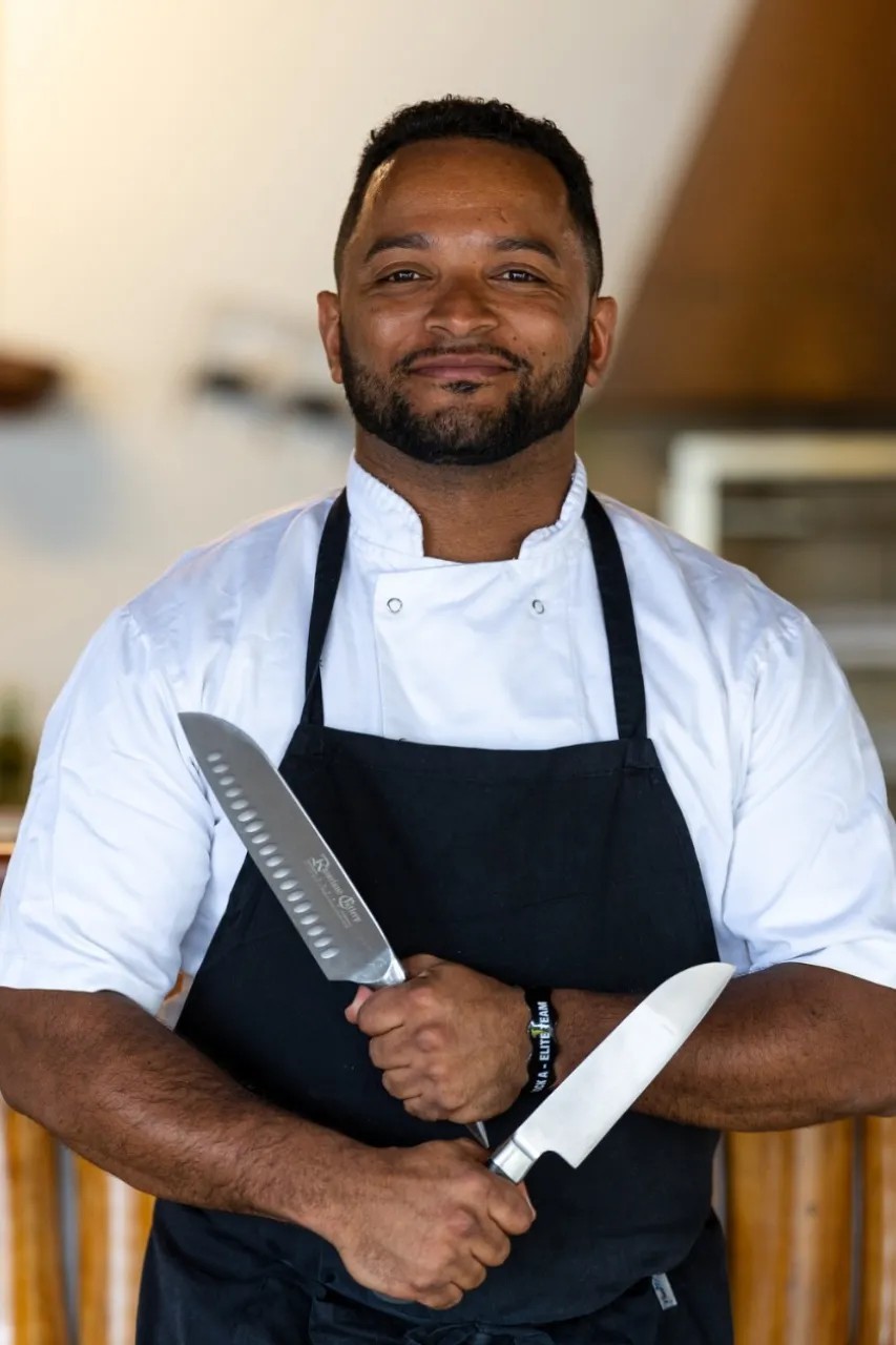 Image alt description