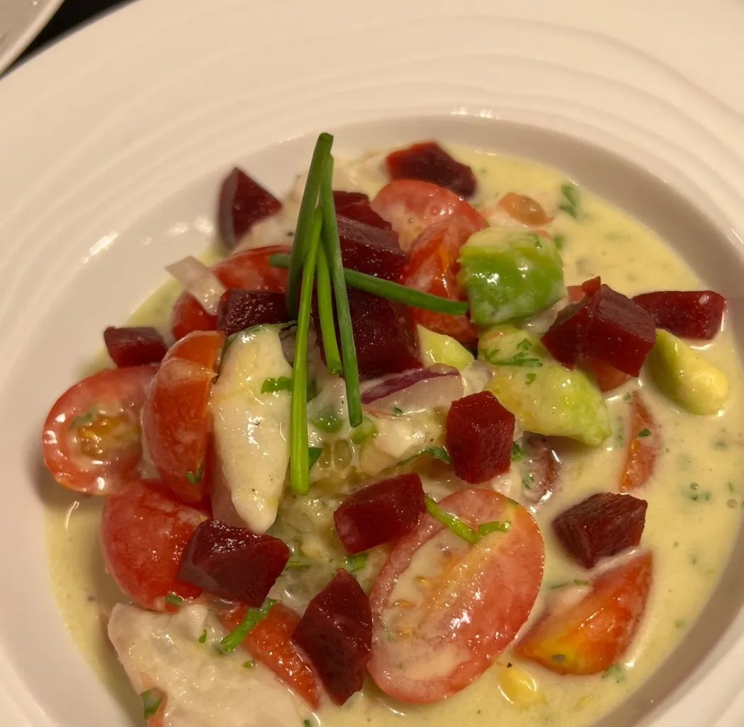 Image alt description