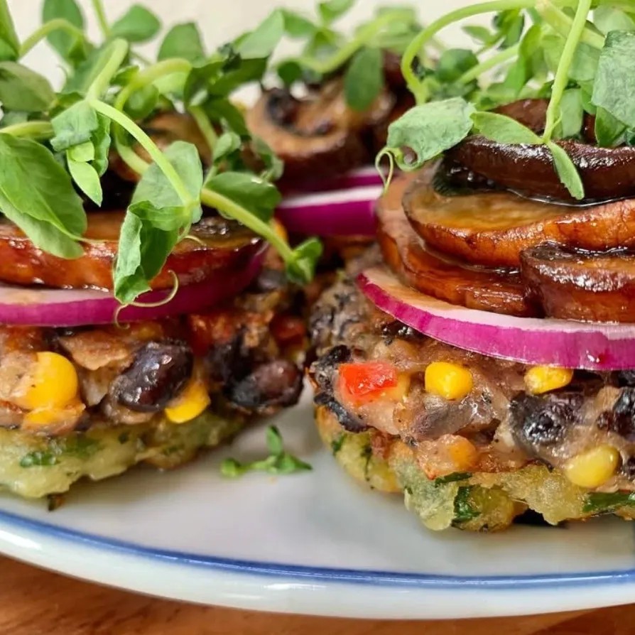 Image alt description