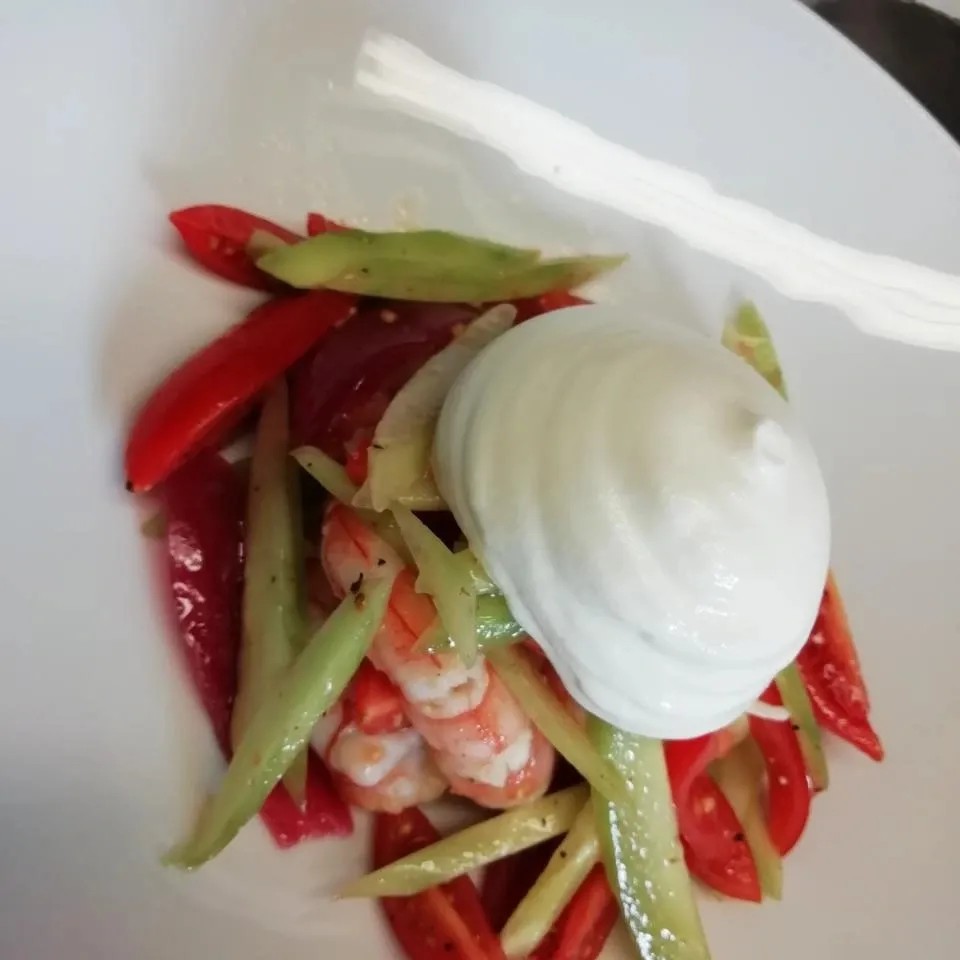 Image alt description