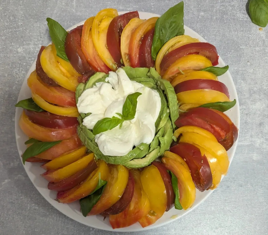 Image alt description