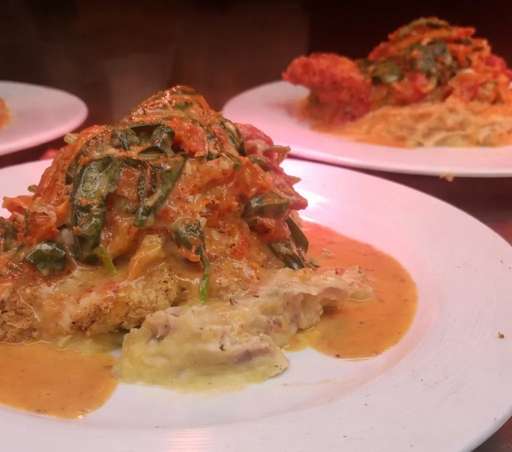 Image alt description